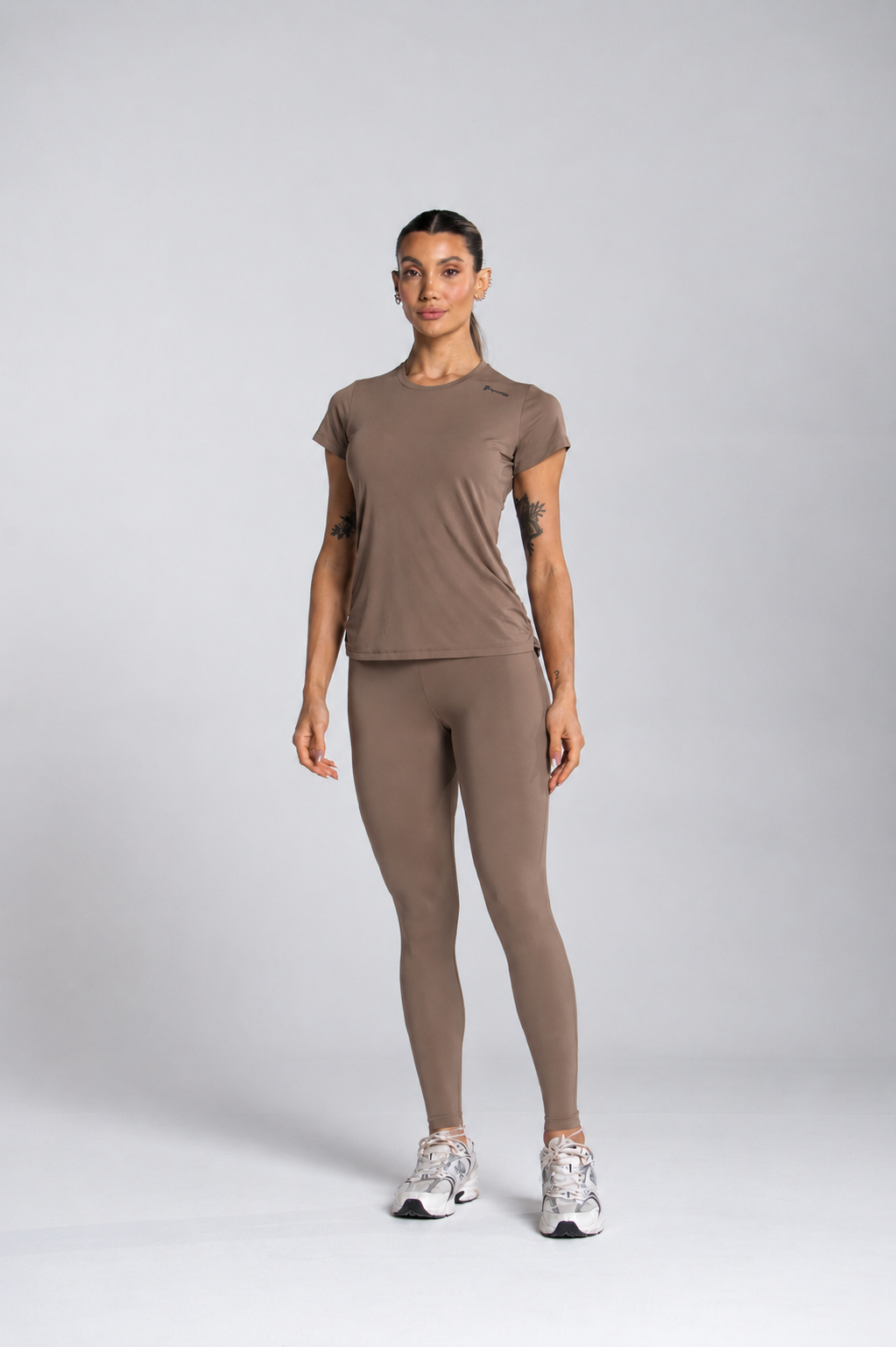BLUSA MAIS COMPRIDA COSTAS