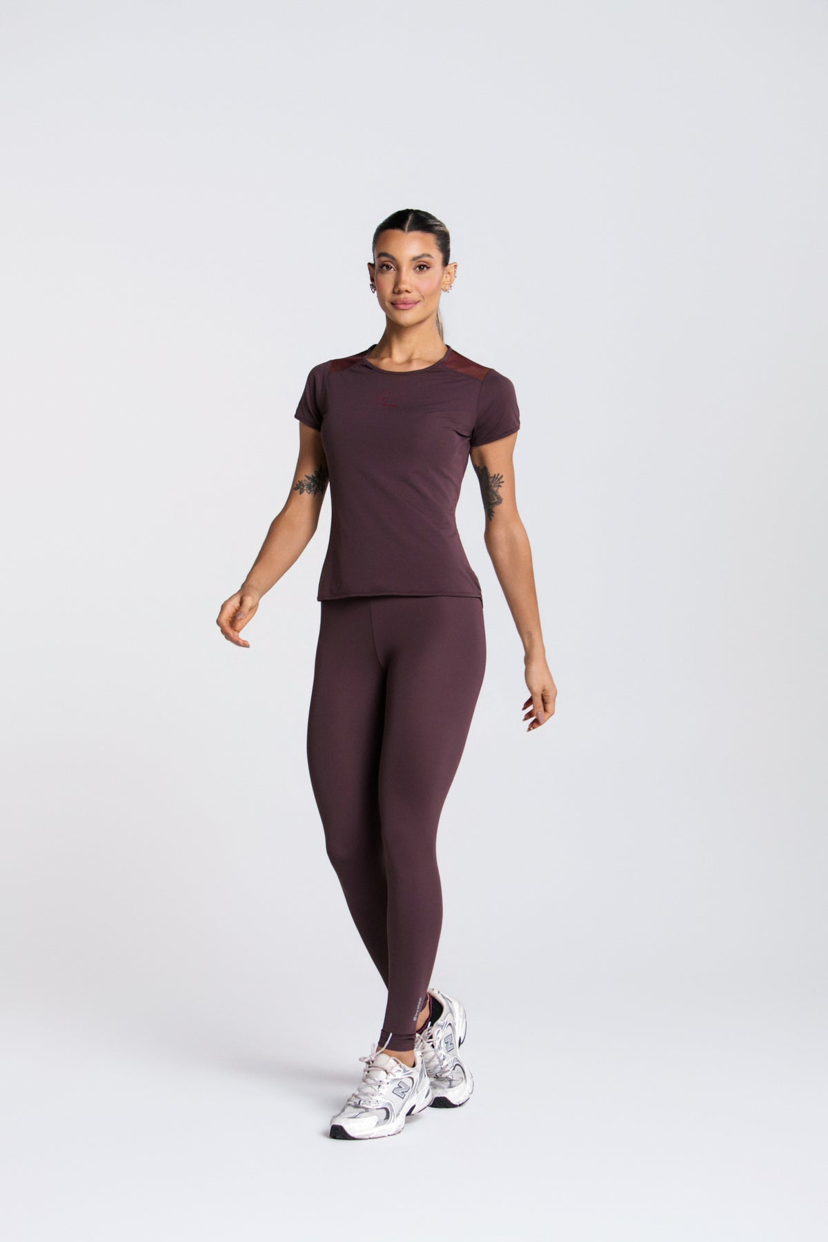 BLUSA DETALHE EM TULE