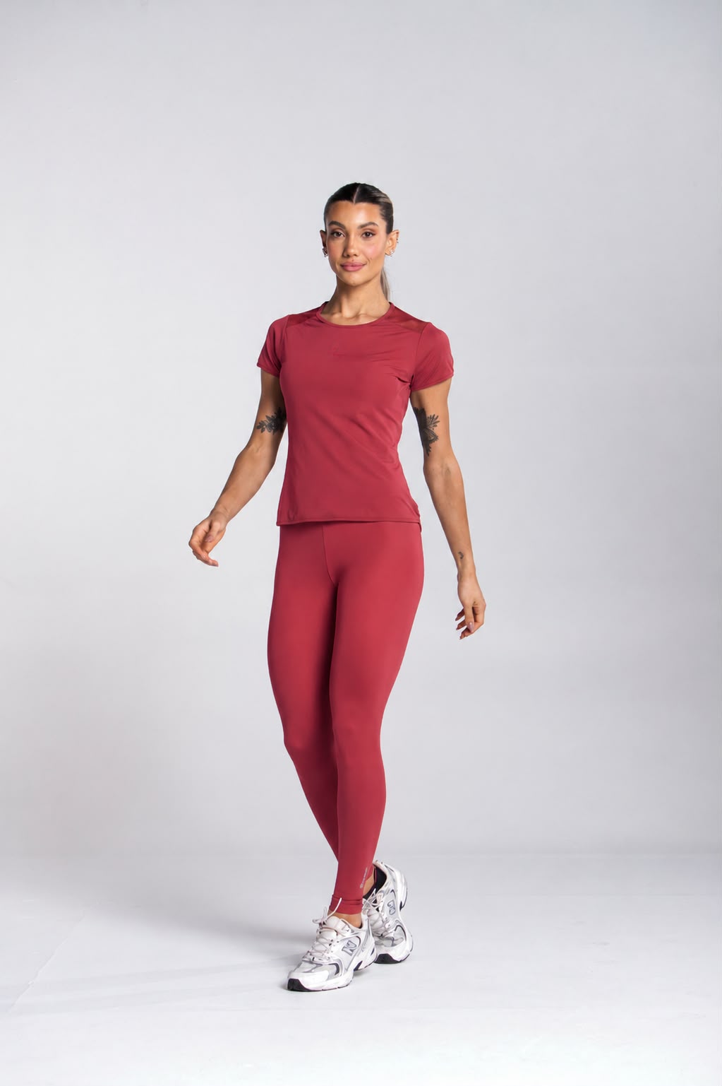 BLUSA DETALHE EM TULE